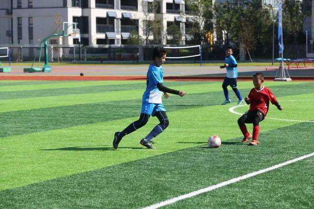 官方：小西蒙尼当选马竞2-1阿拉维斯全场最佳